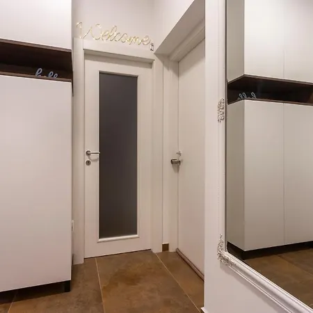 アパート Place4u#2⋆new⋆central Location⋆parking⋆awesome *