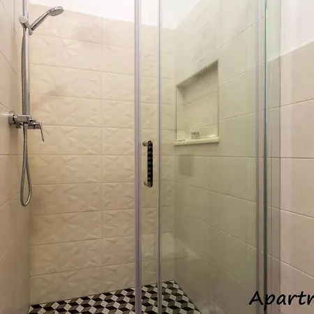 Апартаменты Place4u#2⋆new⋆central Location⋆parking⋆awesome *