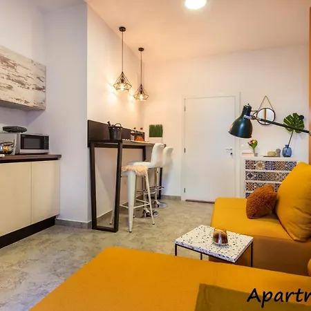 Place4u#2⋆new⋆central Location⋆parking⋆awesome * Пула