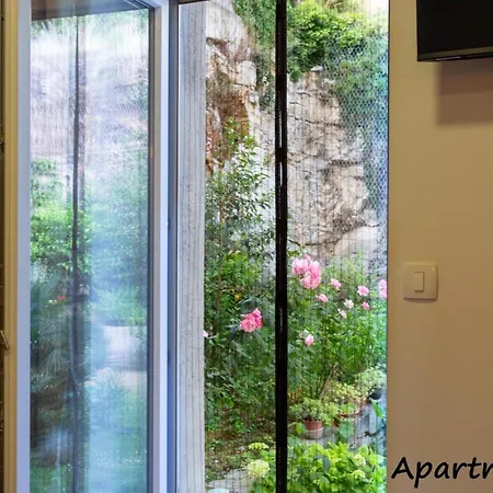 Апартаменты Place4u#2⋆new⋆central Location⋆parking⋆awesome